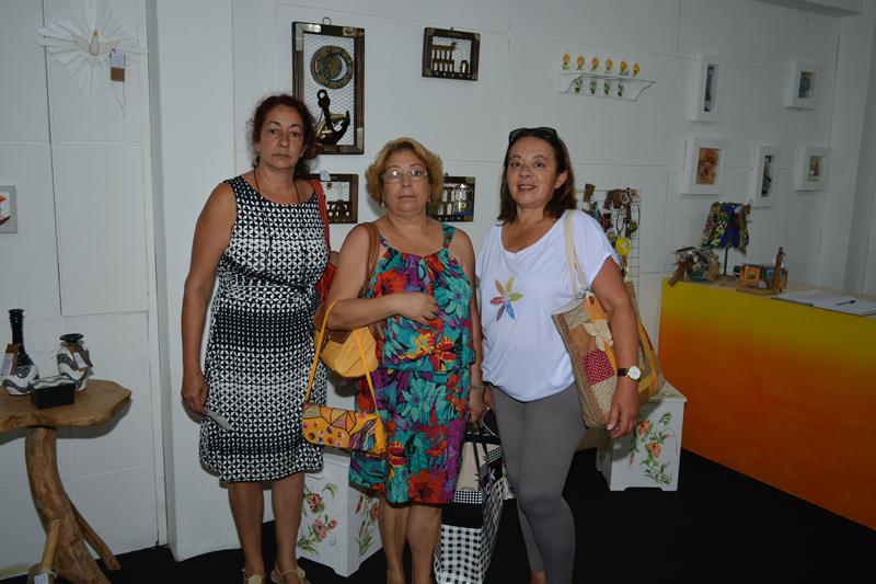 Artes u00e3os de Valença participam da feira de artesanato no Rio de Janeiro Prefeitura Municipal Artesanato Vidro ~ Artes u00e3os de Valença participam da feira de artesanato no Rio de Janeiro Prefeitura Municipal